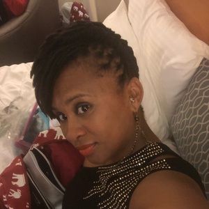 Meet your Posher, Lasha